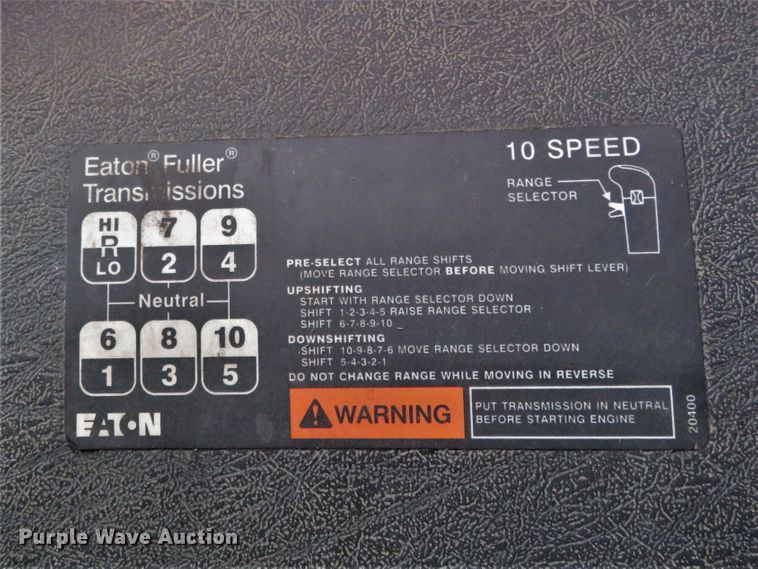 image for item FP9258 2009 International WorkStar 7400  utility / service truck