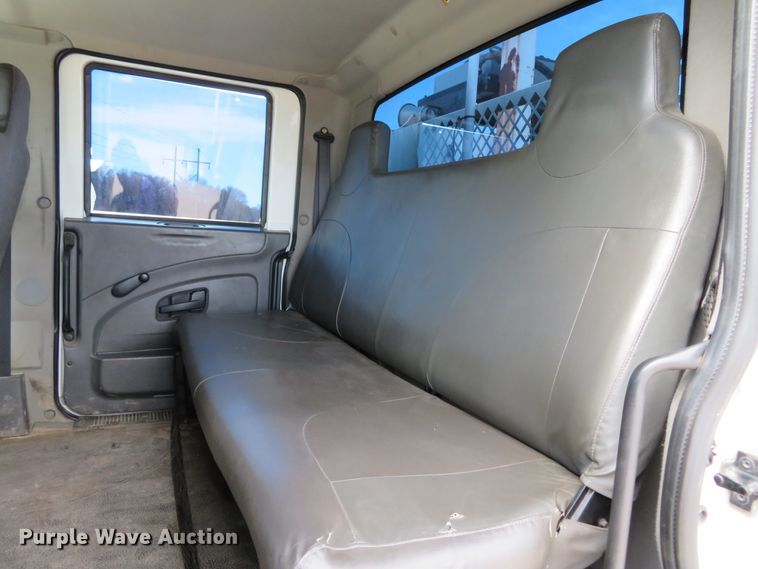 image for item FP9258 2009 International WorkStar 7400  utility / service truck