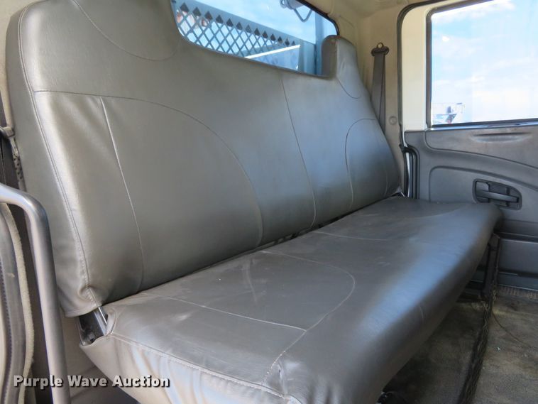 image for item FP9258 2009 International WorkStar 7400  utility / service truck