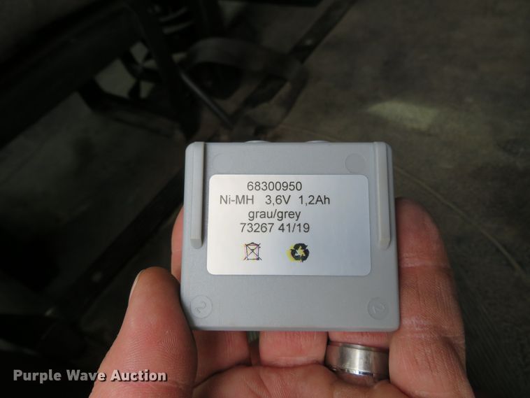 image for item FP9258 2009 International WorkStar 7400  utility / service truck