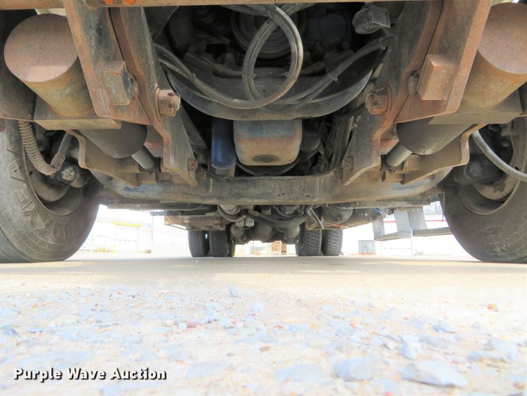 image for item FP9258 2009 International WorkStar 7400  utility / service truck