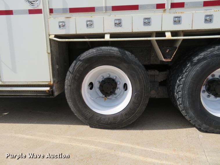 image for item FP9258 2009 International WorkStar 7400  utility / service truck