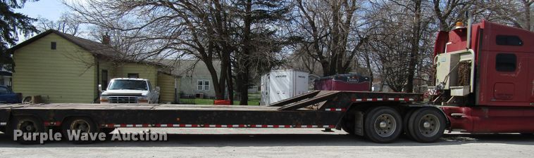 image for item GC9853 1998 Kenworth T2000  semi truck with trailer