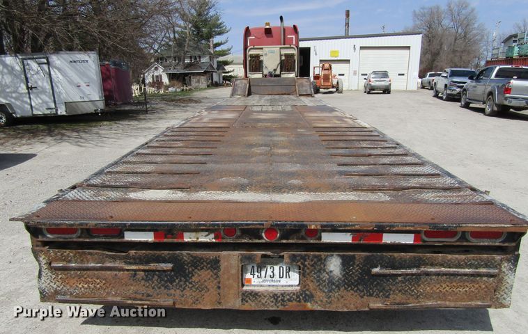 image for item GC9853 1998 Kenworth T2000  semi truck with trailer