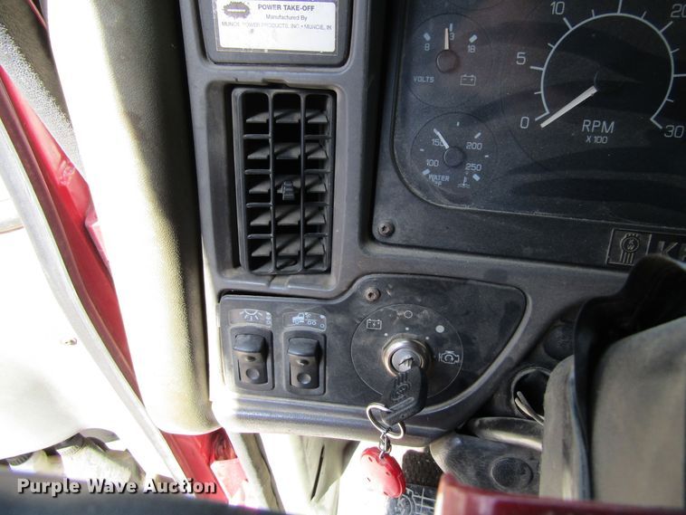 image for item GC9853 1998 Kenworth T2000  semi truck with trailer