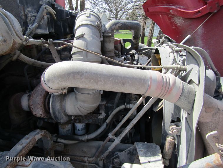 image for item GC9853 1998 Kenworth T2000  semi truck with trailer