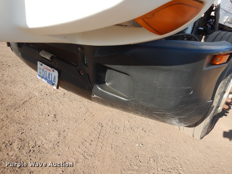 image for item HE9591 1995 Kenworth T400  semi truck