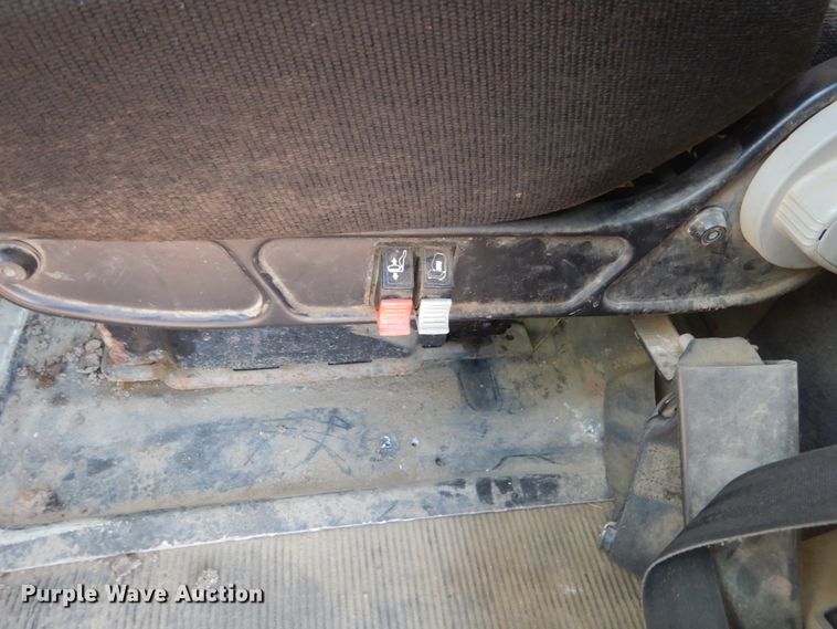 image for item HE9591 1995 Kenworth T400  semi truck