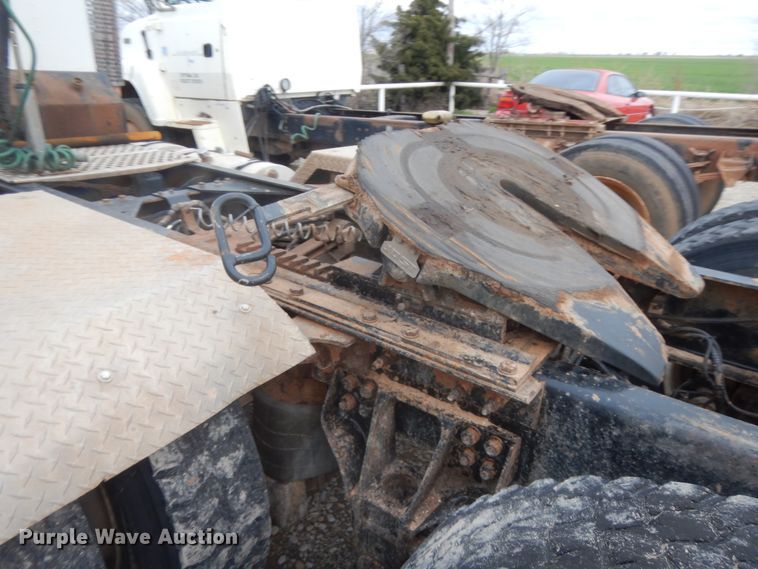 image for item HG9578 2012 Kenworth T800  semi truck