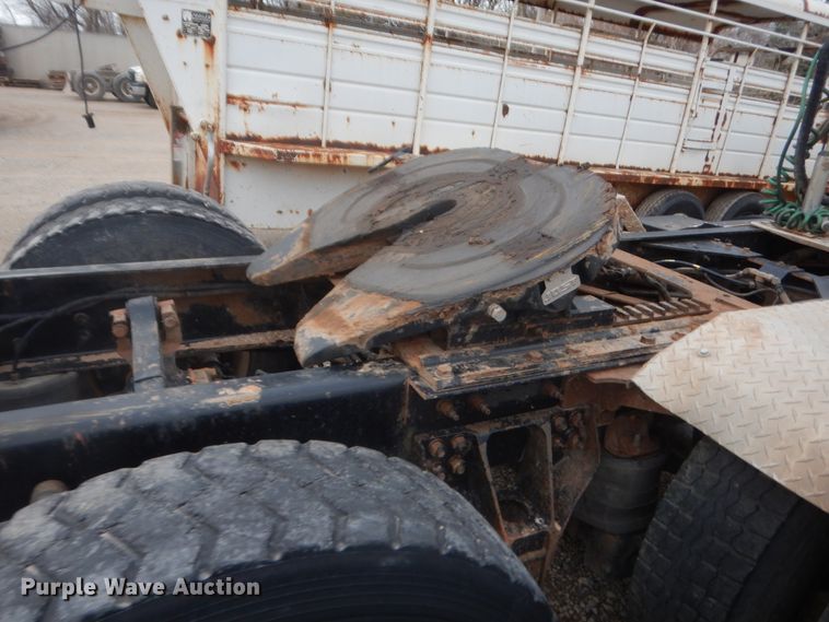 image for item HG9578 2012 Kenworth T800  semi truck