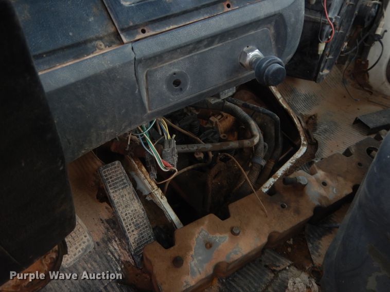 image for item HG9580 1995 Ford L8000  semi truck