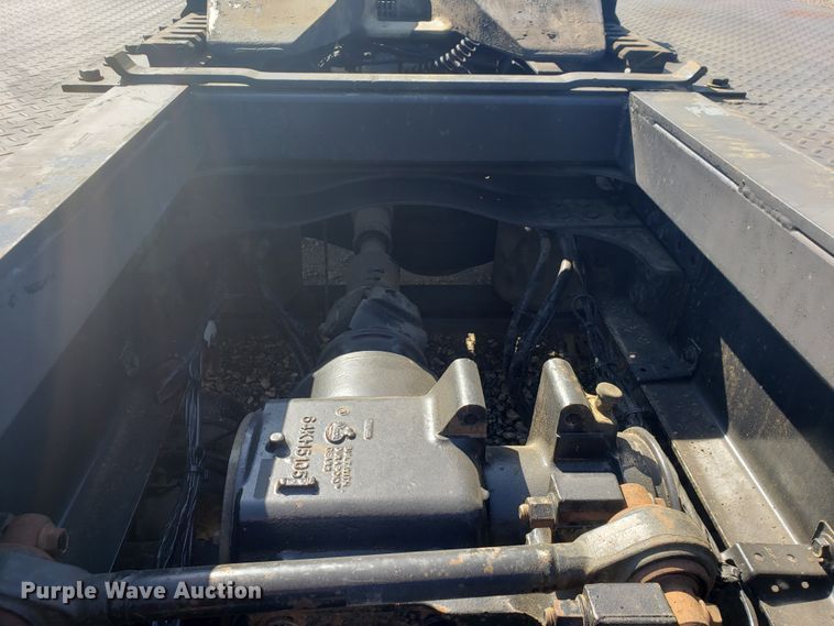 image for item HO9367 2008 Mack CHU613  semi truck