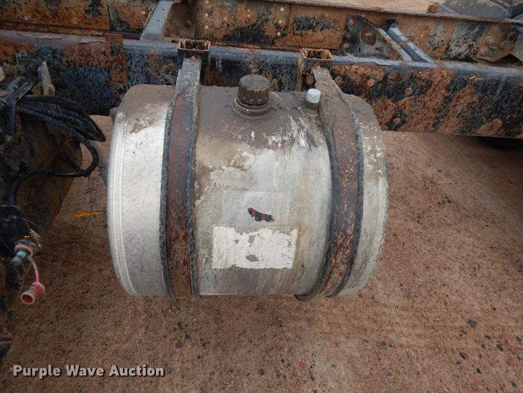 image for item HR9043 2007 International 8600  truck chassis