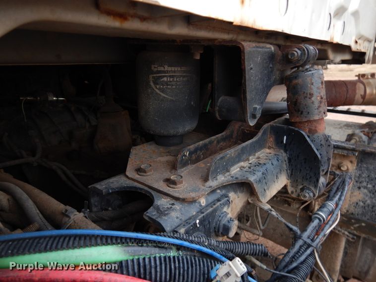 image for item HR9043 2007 International 8600  truck chassis