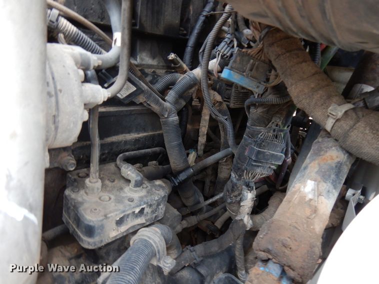 image for item HR9043 2007 International 8600  truck chassis