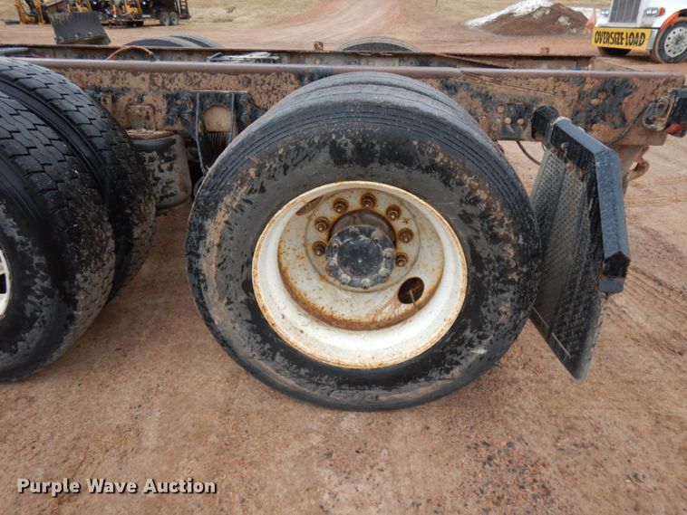 image for item HR9043 2007 International 8600  truck chassis