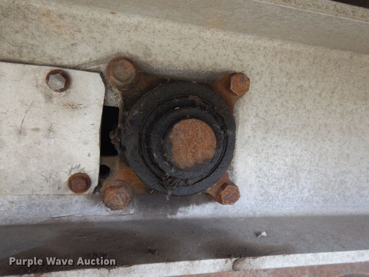 image for item HR9135 2009 J-Mark live bottom trailer