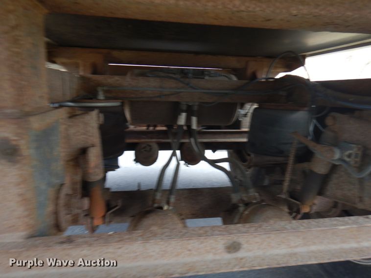 image for item HR9135 2009 J-Mark live bottom trailer