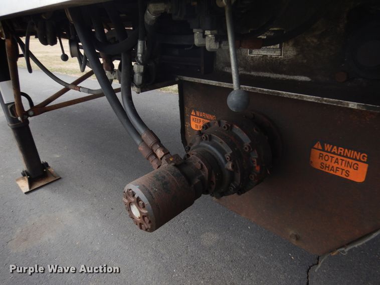 image for item HR9135 2009 J-Mark live bottom trailer