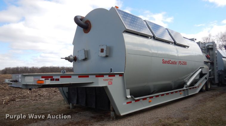 image for item HR9136 2013 Mertz 101893543 sand silo trailer