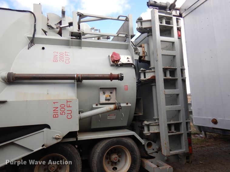 image for item HR9136 2013 Mertz 101893543 sand silo trailer