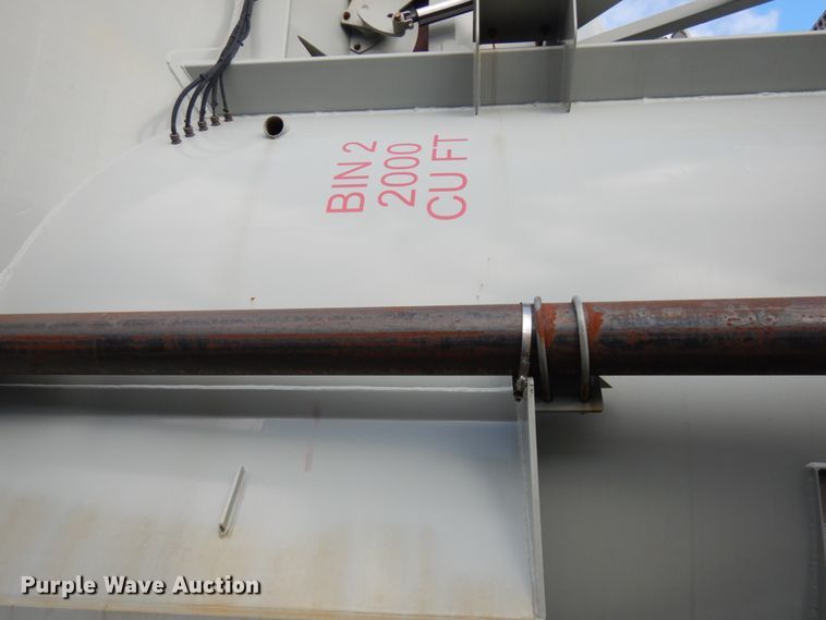 image for item HR9136 2013 Mertz 101893543 sand silo trailer