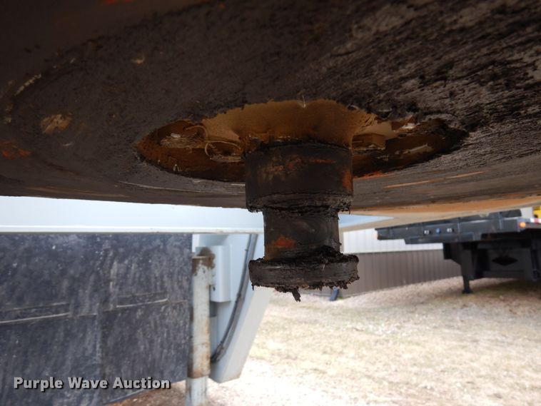 image for item HR9136 2013 Mertz 101893543 sand silo trailer