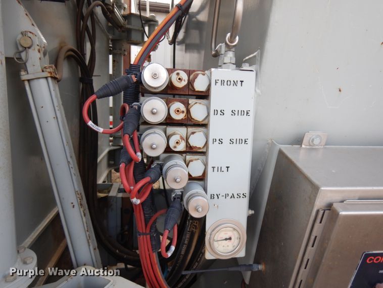 image for item HR9136 2013 Mertz 101893543 sand silo trailer