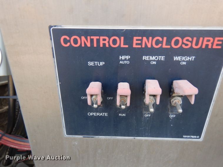 image for item HR9136 2013 Mertz 101893543 sand silo trailer