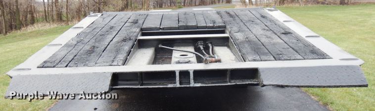 image for item HR9186 1997 Load King lowboy equipment trailer