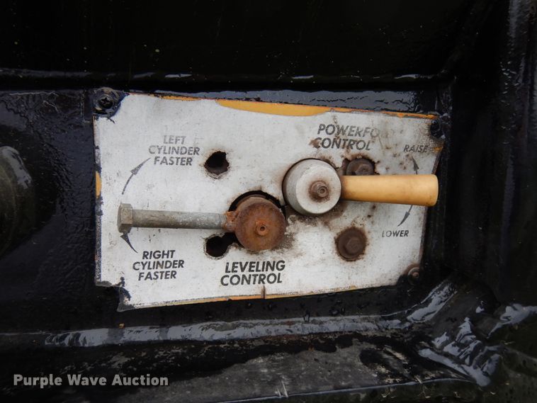 image for item HR9186 1997 Load King lowboy equipment trailer