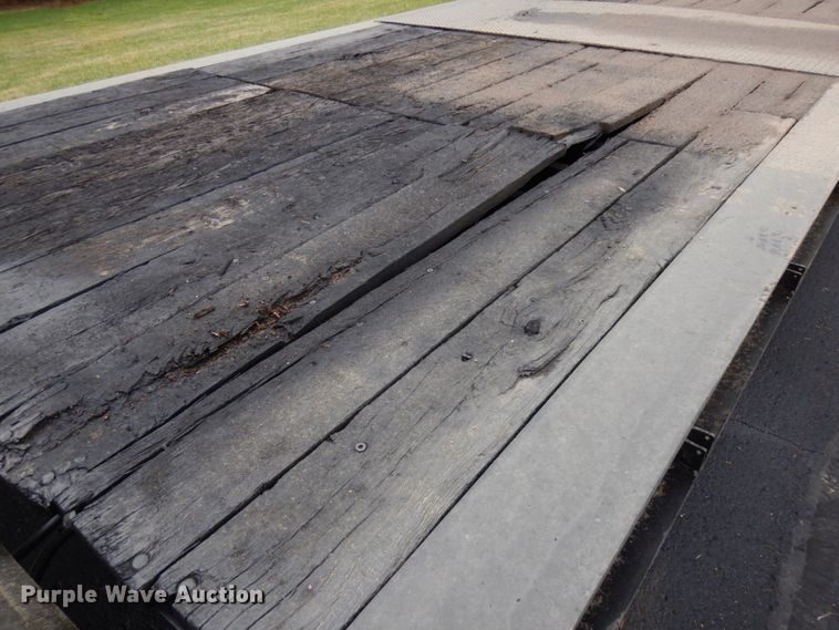 image for item HR9186 1997 Load King lowboy equipment trailer