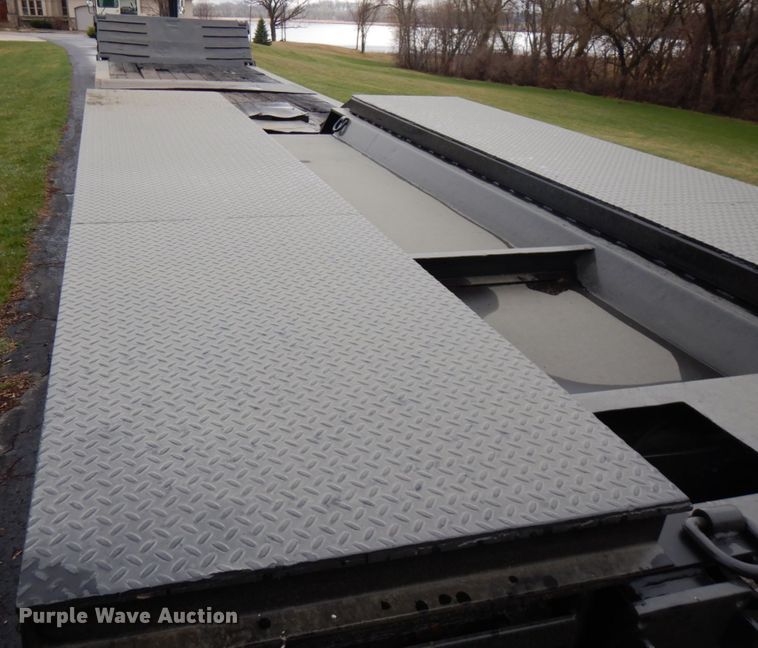 image for item HR9186 1997 Load King lowboy equipment trailer