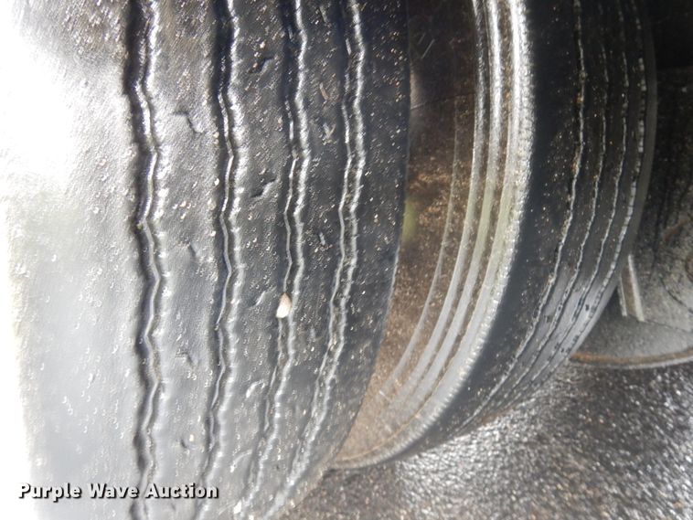 image for item HR9186 1997 Load King lowboy equipment trailer