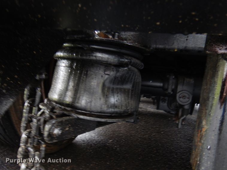 image for item HR9186 1997 Load King lowboy equipment trailer