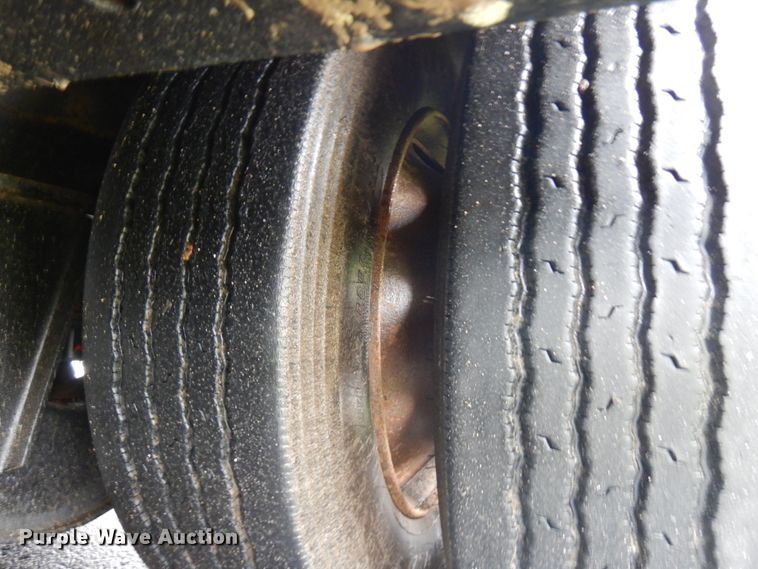 image for item HR9186 1997 Load King lowboy equipment trailer