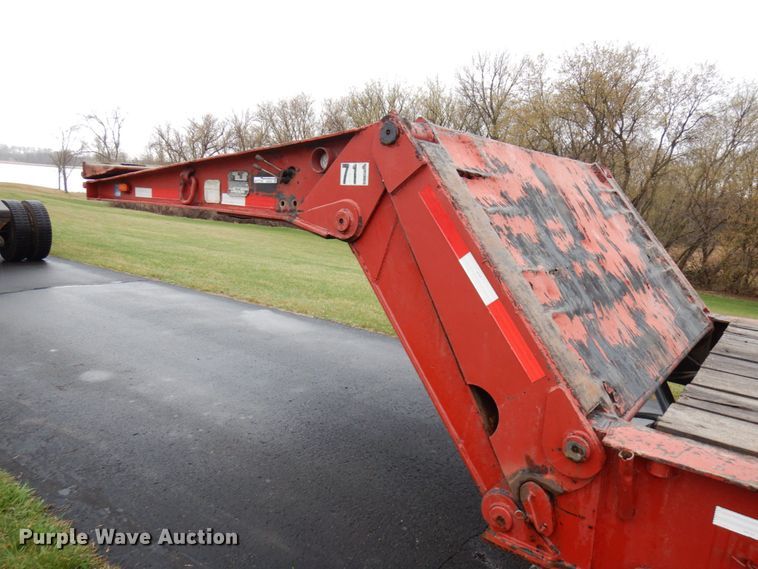 image for item HR9187 1990 Load King 403DFP  lowboy equipment trailer