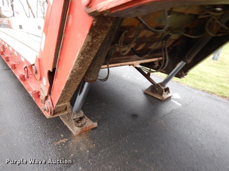 image for item HR9187 1990 Load King 403DFP  lowboy equipment trailer