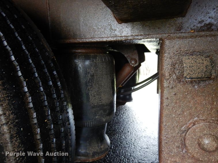 image for item HR9187 1990 Load King 403DFP  lowboy equipment trailer