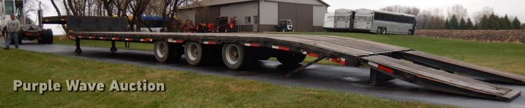 image for item HR9189 2015 B & B  drop deck trailer