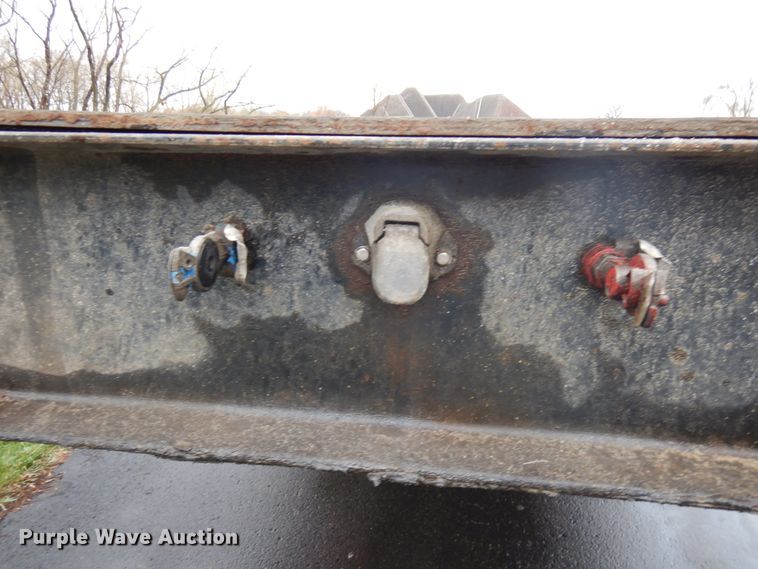 image for item HR9189 2015 B & B  drop deck trailer