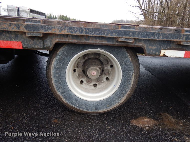 image for item HR9189 2015 B & B  drop deck trailer