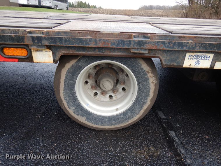 image for item HR9189 2015 B & B  drop deck trailer