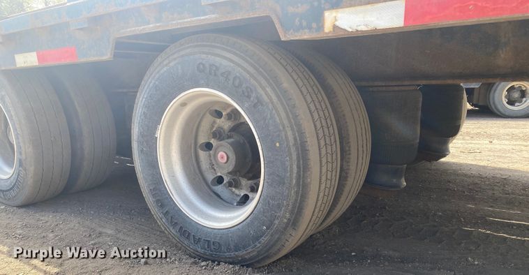 image for item HR9189 2015 B & B  drop deck trailer