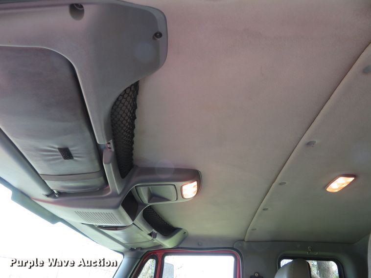 image for item HV9734 2003 International 4300  Crew Cab flatbed truck