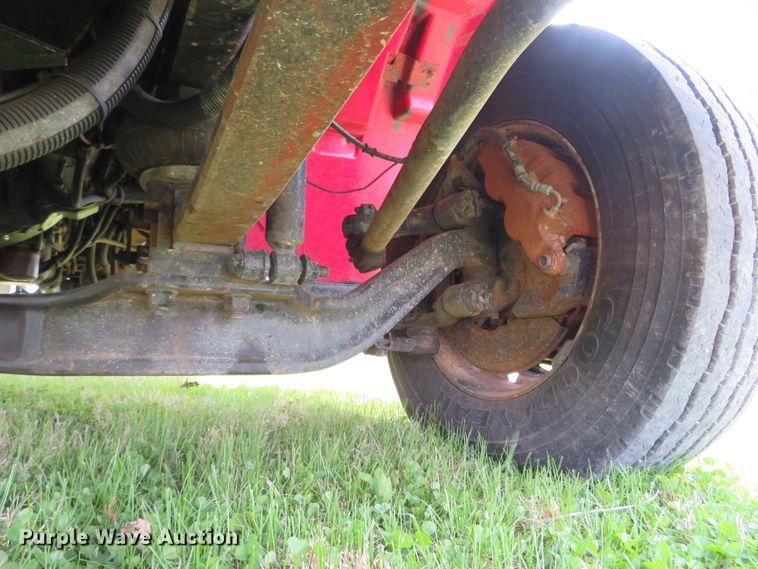 image for item HV9734 2003 International 4300  Crew Cab flatbed truck