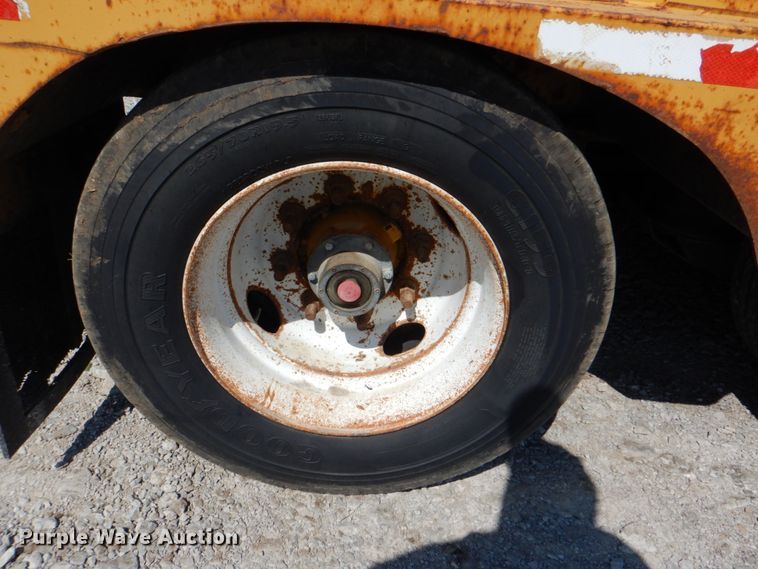 image for item HX9214 2008 Load King 454DFPR lowboy equipment trailer