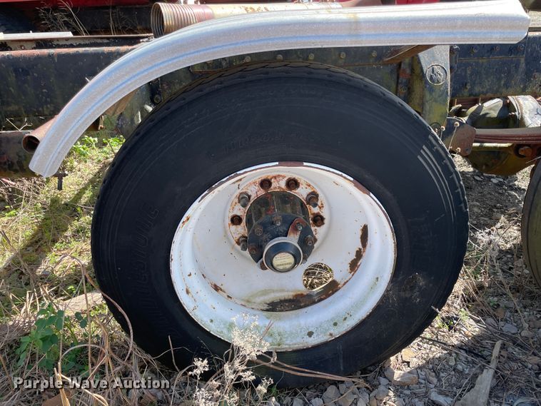 image for item II9403 1980 Kenworth  cab and chassis