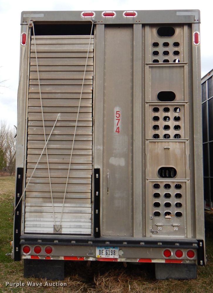 image for item II9805 2008 Eby Trans Pork  livestock trailer