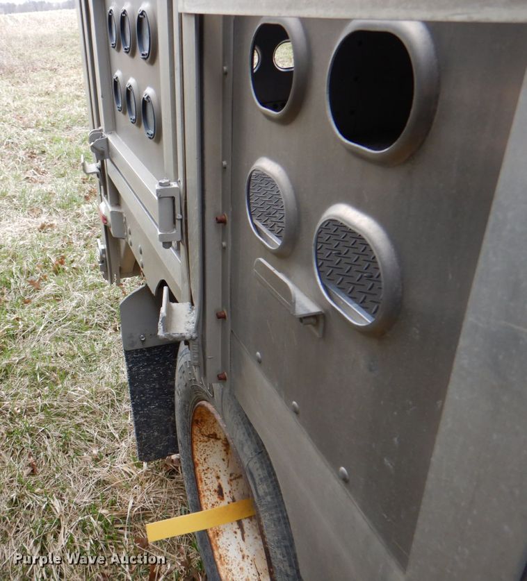 image for item II9805 2008 Eby Trans Pork  livestock trailer